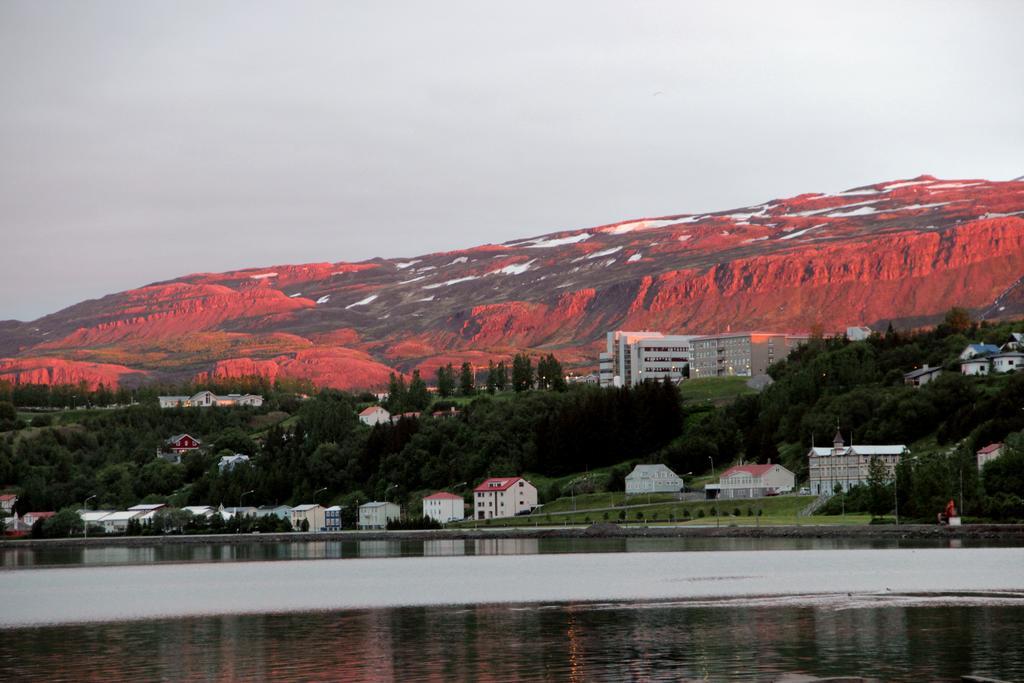 Acco Guesthouse Akureyri Exterior foto